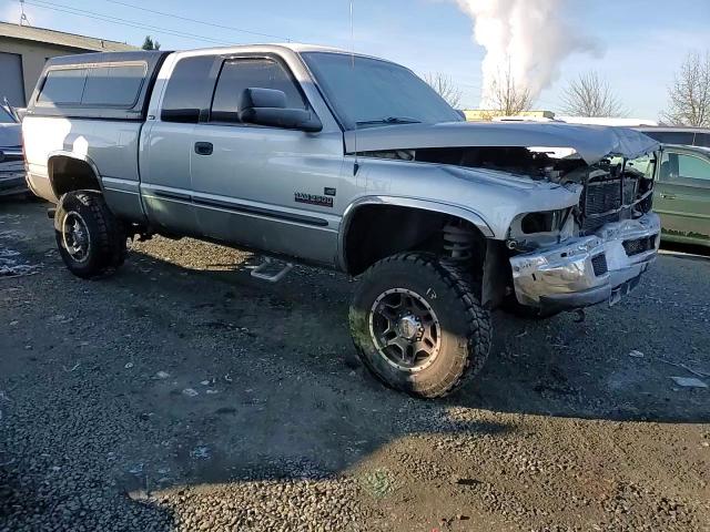 2001 Dodge RAM - Image 11