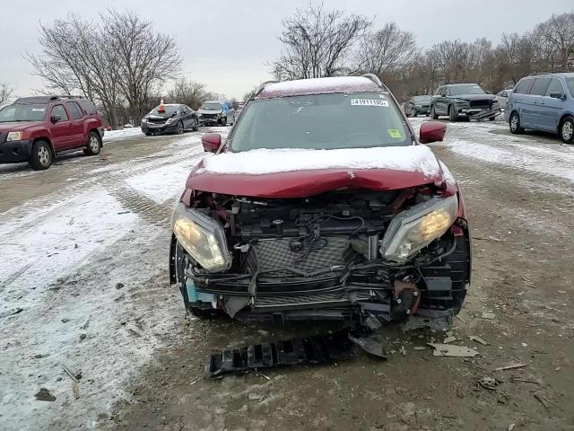 2016 Nissan Rogue - Image 12