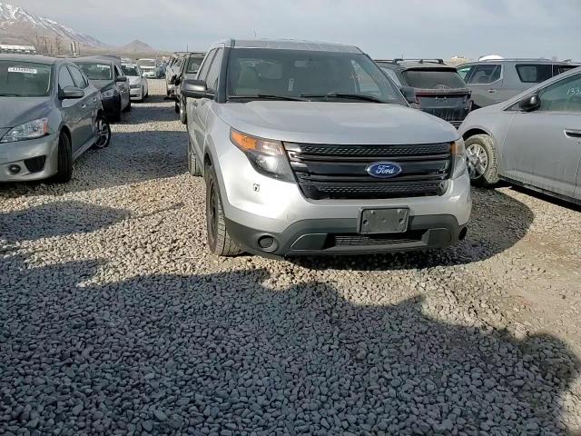 2015 Ford Explorer - Image 11