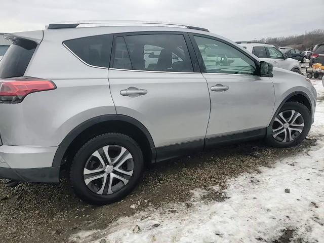 2016 Toyota RAV 4 - Image 15