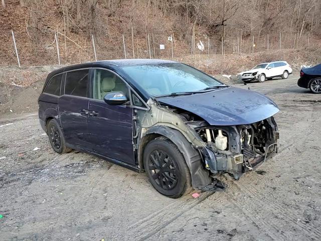 2016 Honda Odyssey - Image 14