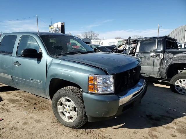 2009 Chevrolet Silverado - Image 10