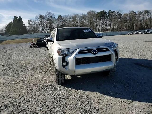 2022 Toyota 4Runner - Image 11