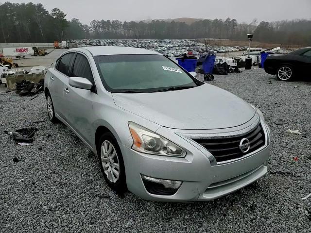 2015 Nissan Altima - Image 10