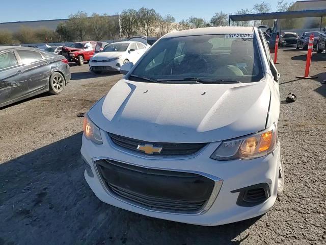 2018 Chevrolet Sonic - Image 11