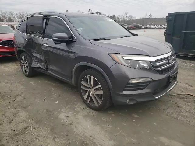 2017 Honda Pilot - Image 12