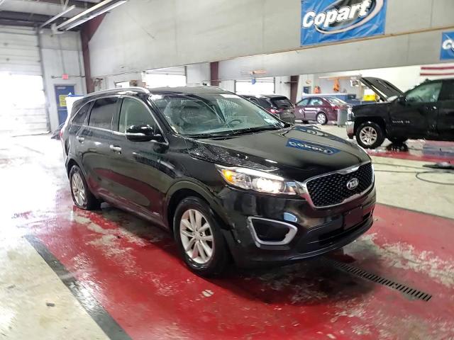 2017 Kia Sorento - Image 14