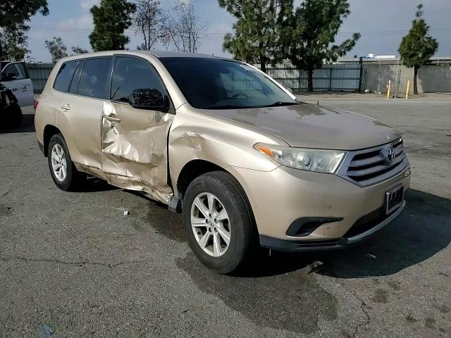 2013 Toyota Highlander - Image 12