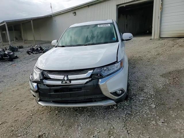 2018 Mitsubishi Outlander - Image 14