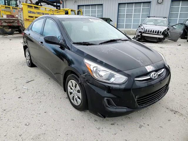 2016 Hyundai Accent - Image 13