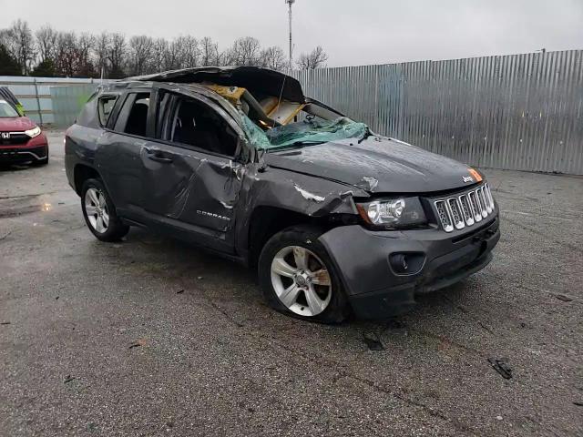 2016 Jeep Compass - Image 11