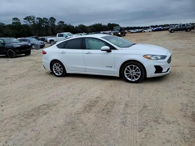 2019 Ford Fusion - Image 10