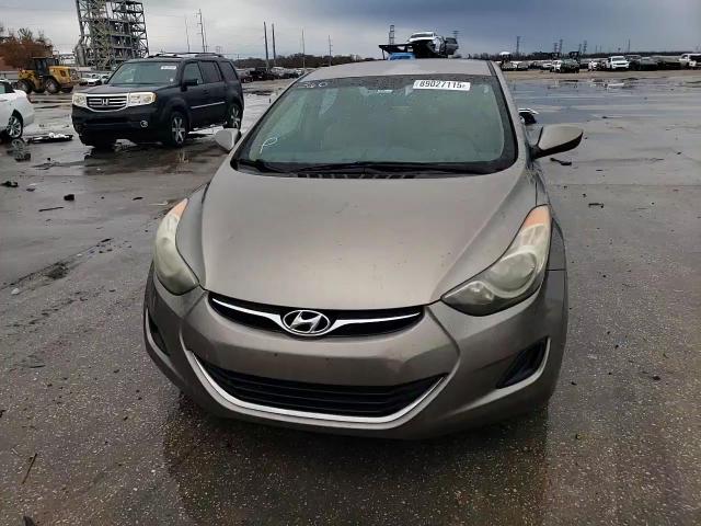 2013 Hyundai Elantra - Image 10