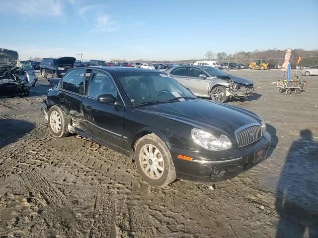 2005 Hyundai Sonata - Image 11