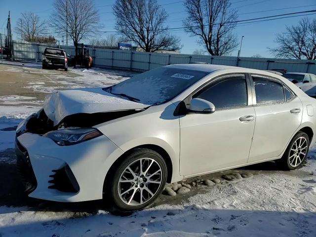 2017 Toyota Corolla - Image 10