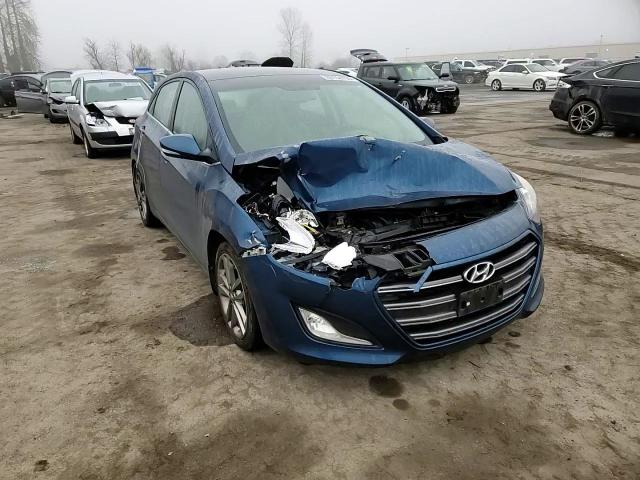 2016 Hyundai Elantra - Image 11