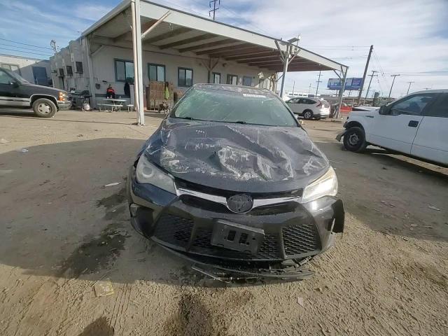 2017 Toyota Camry - Image 10