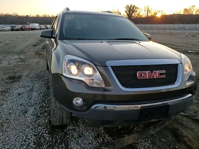 2011 GMC Acadia - Image 12