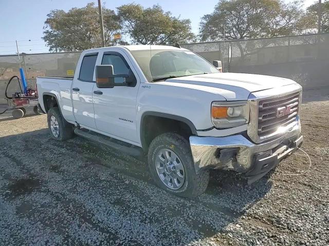 2016 GMC Sierra - Image 10