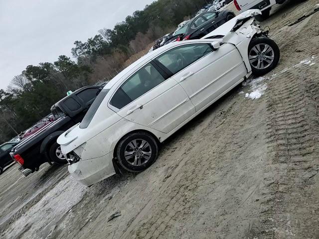 2012 Honda Accord - Image 13