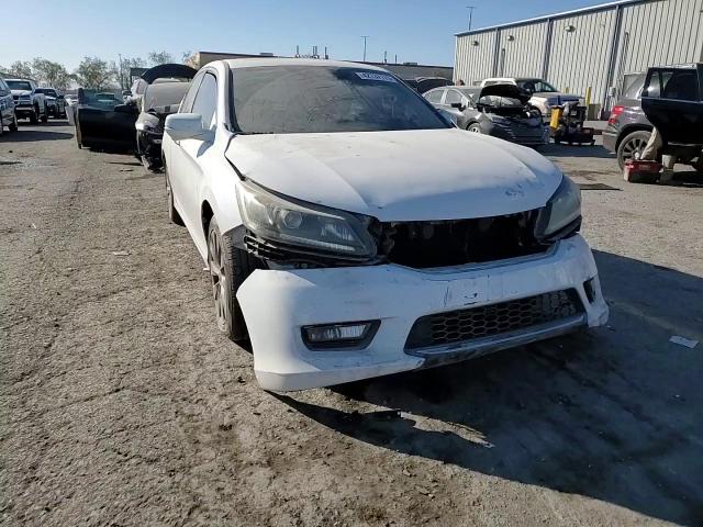 2015 Honda Accord - Image 10