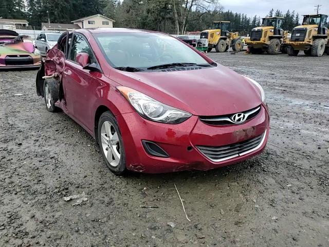 2013 Hyundai Elantra - Image 11