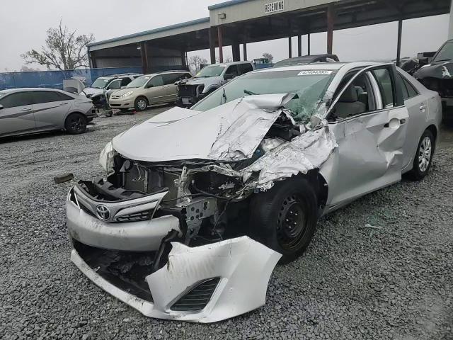 2012 Toyota Camry - Image 14