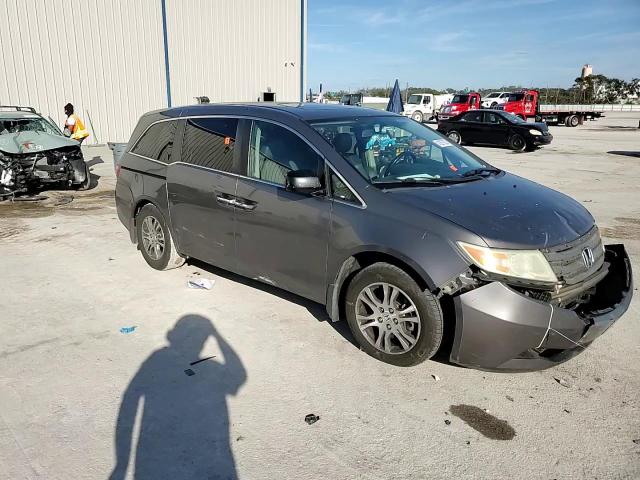 2011 Honda Odyssey - Image 11