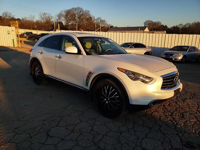 2012 Infiniti FX - Image 12