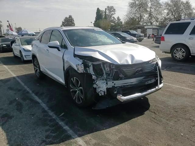 2019 Lexus RX - Image 11