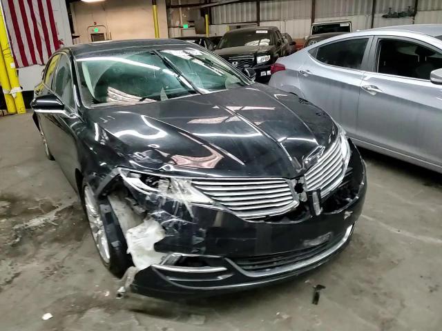 2016 Lincoln MKZ - Image 10