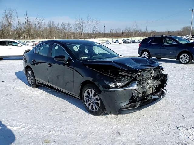 2021 Mazda 3 - Image 13