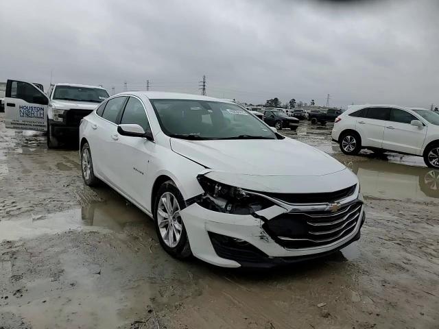 2019 Chevrolet Malibu - Image 11