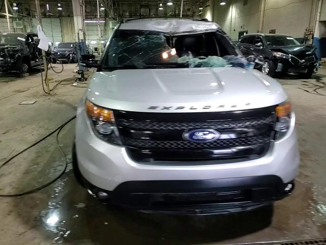 2013 Ford Explorer - Image 14