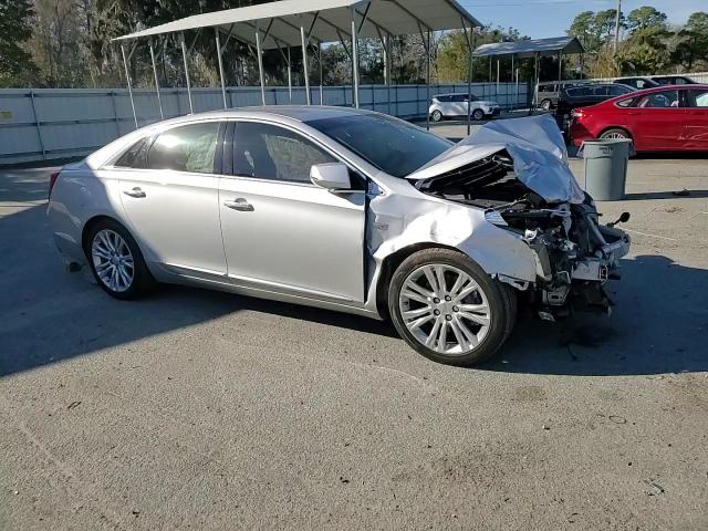 2019 Cadillac XTS - Image 11