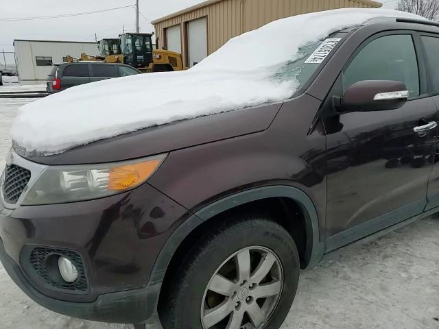 2012 Kia Sorento - Image 11
