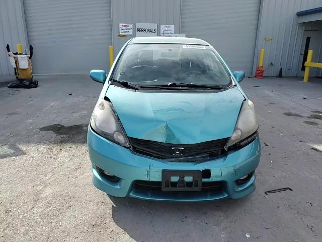 2013 Honda Fit - Image 11