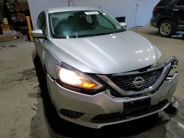2018 Nissan Sentra - Image 10