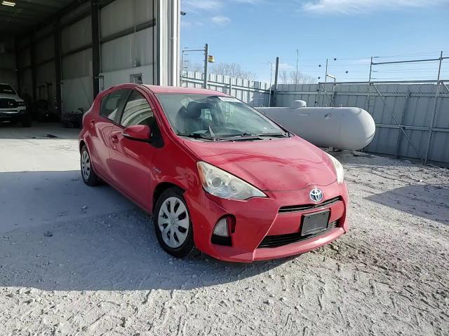 2012 Toyota Prius - Image 10