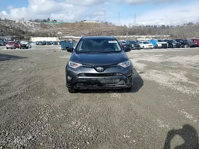 2018 Toyota RAV 4 - Image 14