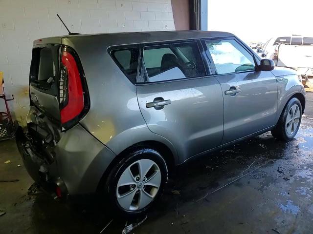 2016 Kia Soul - Image 13