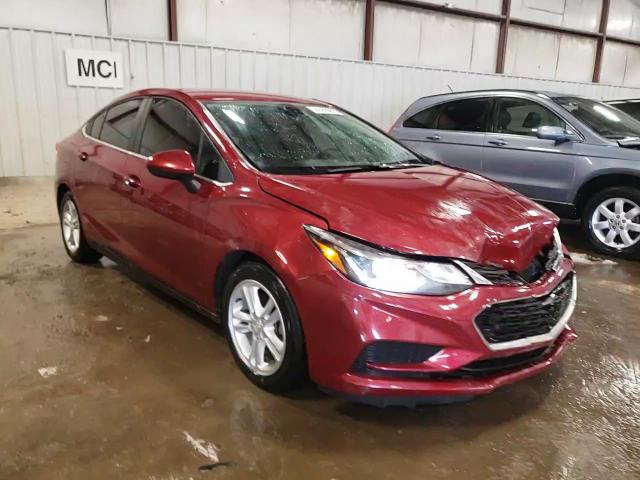 2017 Chevrolet Cruze - Image 13