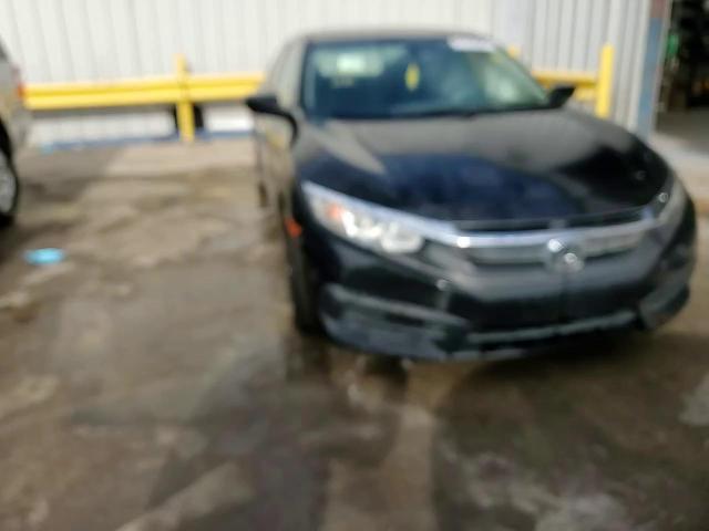 2017 Honda Civic - Image 13