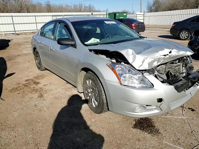 2012 Nissan Altima - Image 10