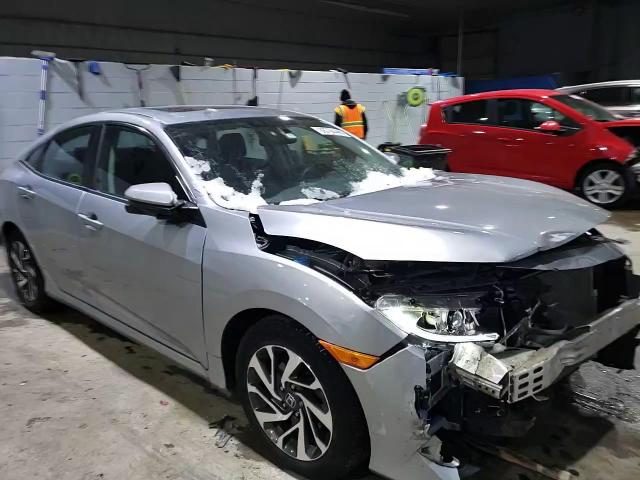 2016 Honda Civic - Image 10