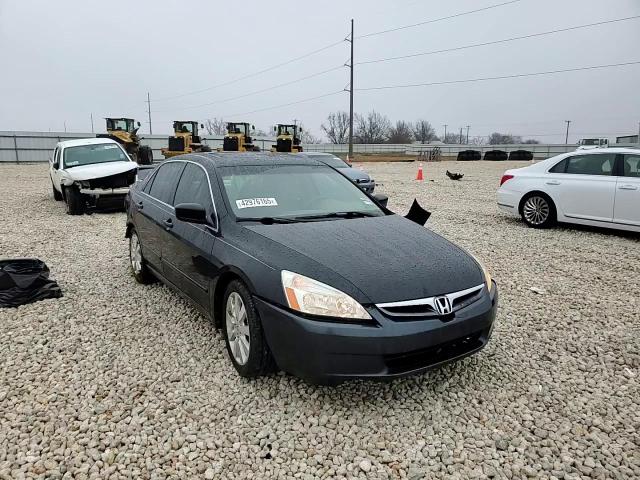 2007 Honda Accord - Image 11