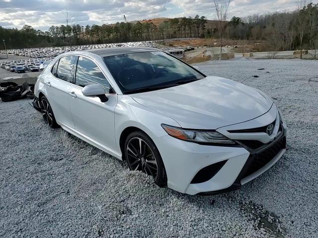 2019 Toyota Camry - Image 11