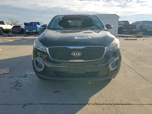 2017 Kia Sorento - Image 14