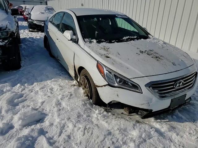 2017 Hyundai Sonata - Image 11