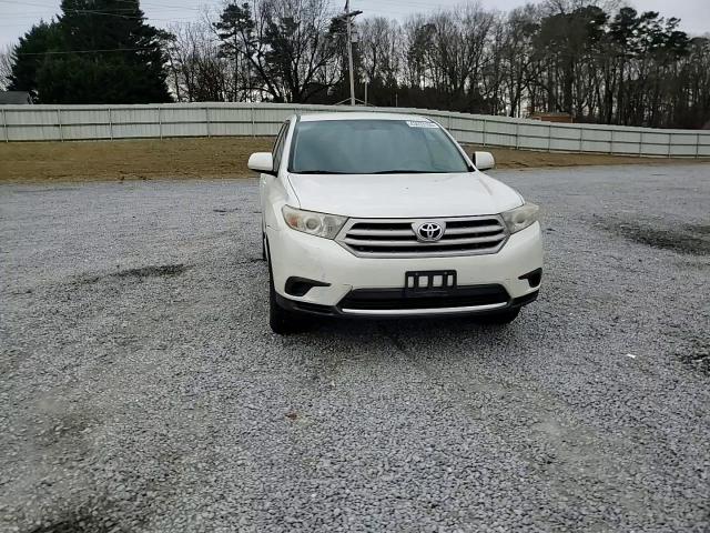 2013 Toyota Highlander - Image 12